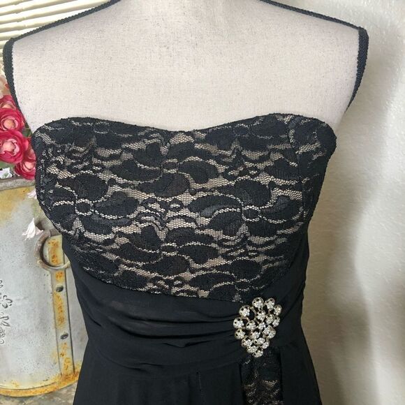 Vintage La Scala Black Lace Body Sheath Dress With Sheer Chiffon Overlay size M - Picture 2 of 13